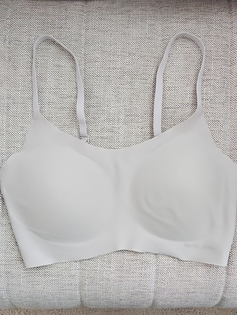 Neiwai Barely Zero Bra